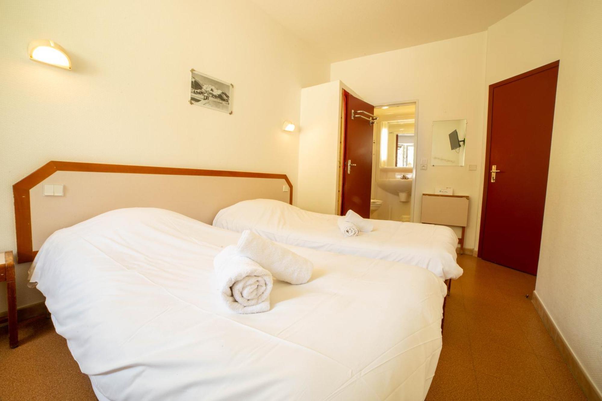 Le Rabuons Hotel Saint-Etienne-de-Tinee Ngoại thất bức ảnh