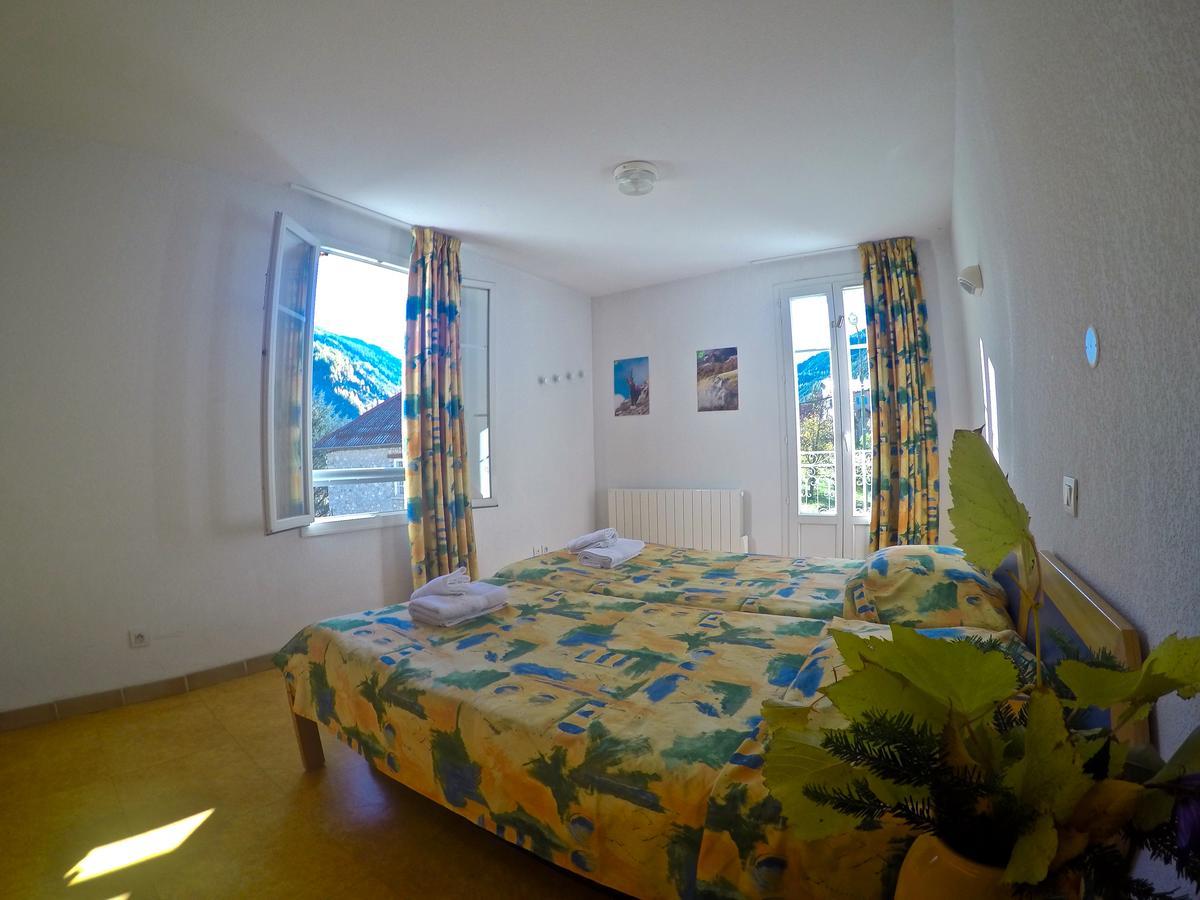 Le Rabuons Hotel Saint-Etienne-de-Tinee Ngoại thất bức ảnh